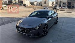 هیوندای ئەلەنترا